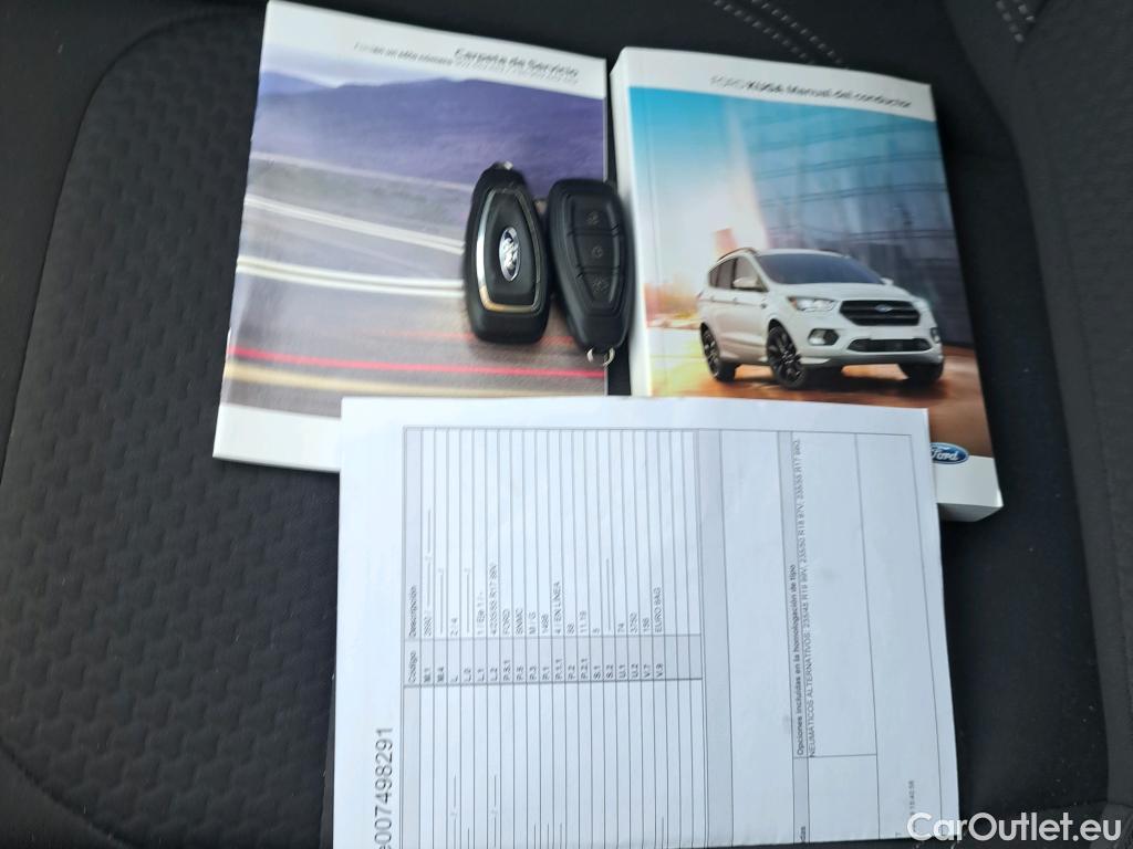  Ford  Kuga FORD  / 2016 / 5P / todoterreno 1.5 EcoBoost 88kW 4x2 Trend+ (CX) #7
