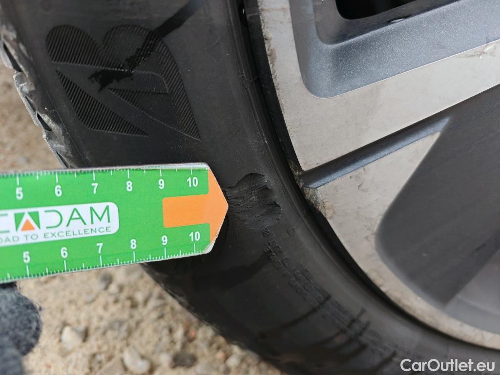  Cupra  Formentor CUPRA  / 2020 / 5P / todoterreno 1.4 e-Hybrid 150kW (204 CV) DSG (AC) #7