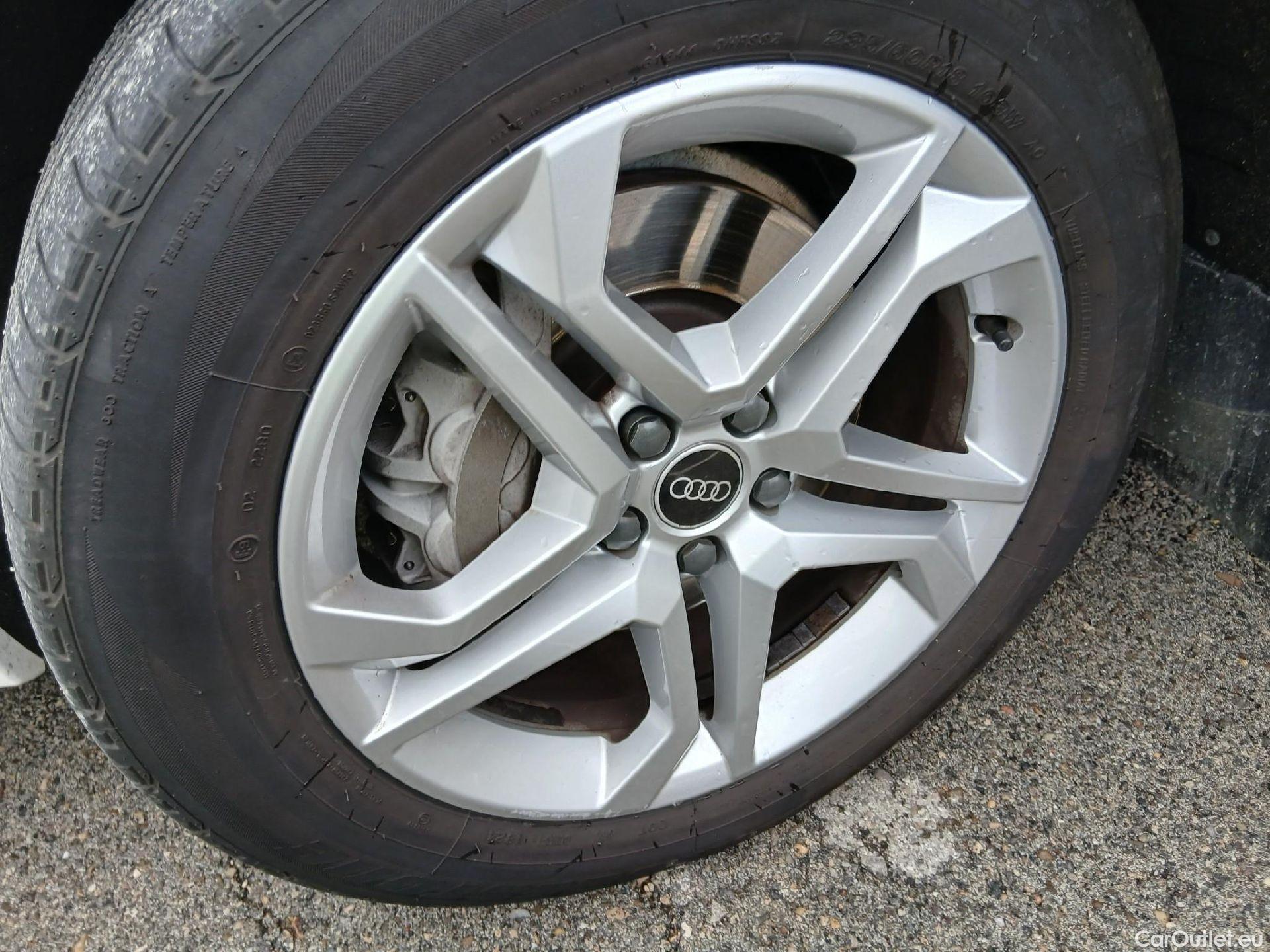  Land Rover  Discovery AUDI Q5 / 2020 / 5P / todoterreno Advanced 35 TDI 120kW S tronic (AC2) #26