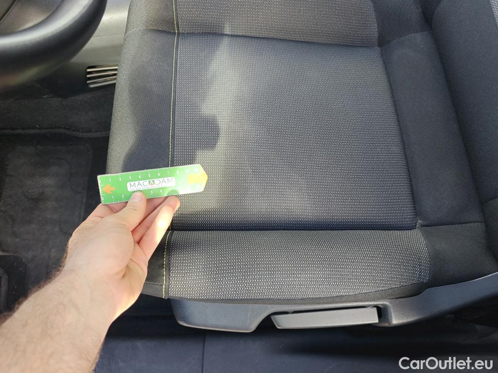  Citroen  C3 CITROEN  / 2020 / 5P / berlina con portón PureTech 60kW (83CV) Feel Pack (CX) #51