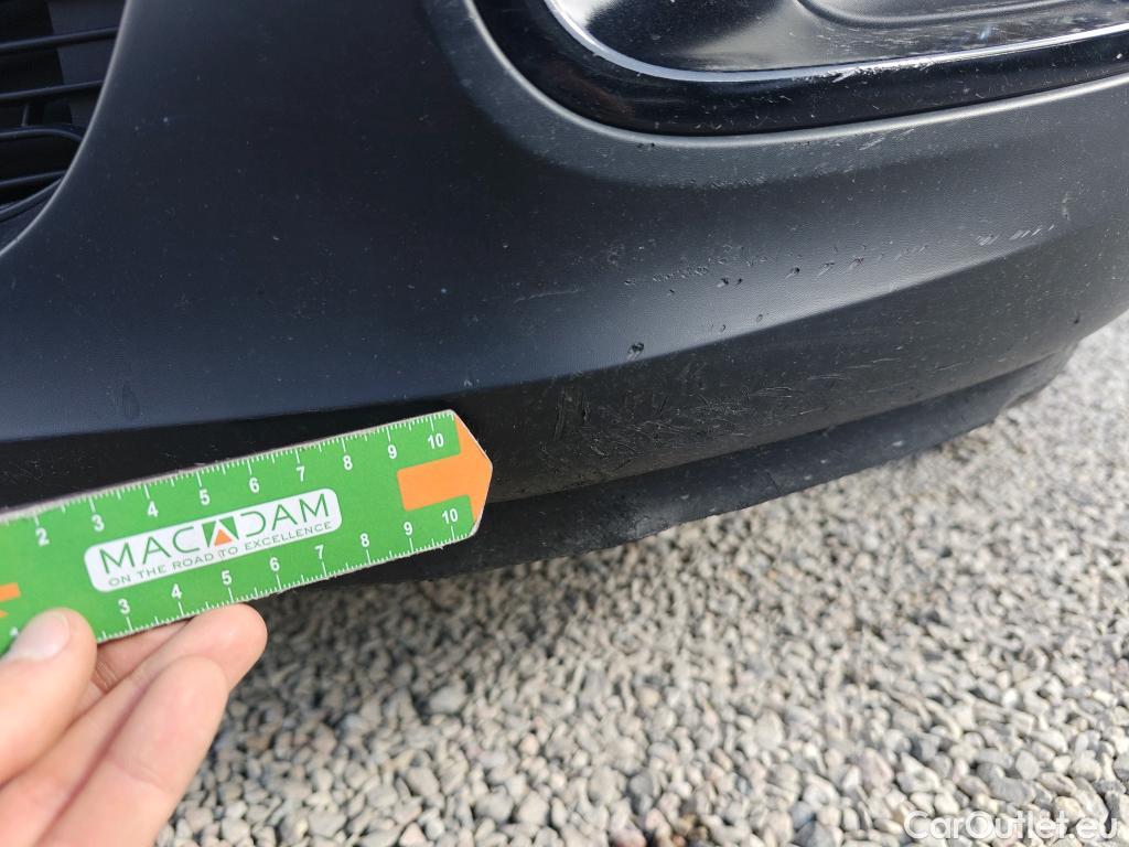  Citroen  C3 CITROEN  / 2020 / 5P / berlina con portón PureTech 60kW (83CV) Feel Pack (CX) #19