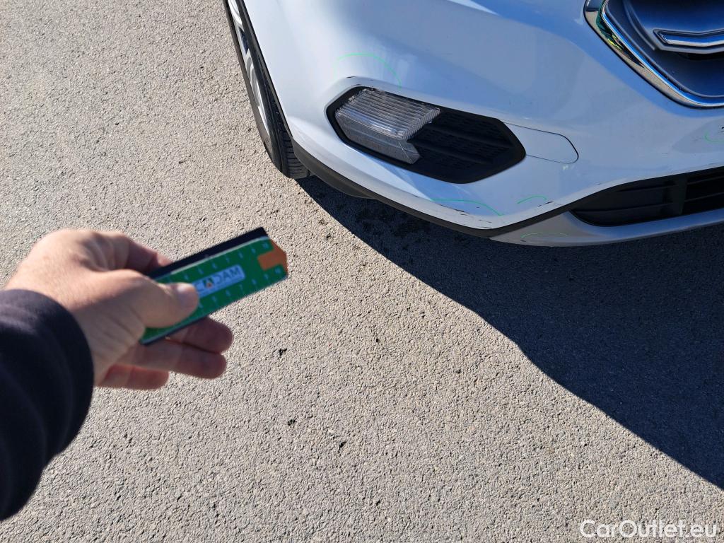  Ford  Kuga FORD  / 2016 / 5P / todoterreno 1.5 EcoBoost 88kW 4x2 Trend+ (CX) #29