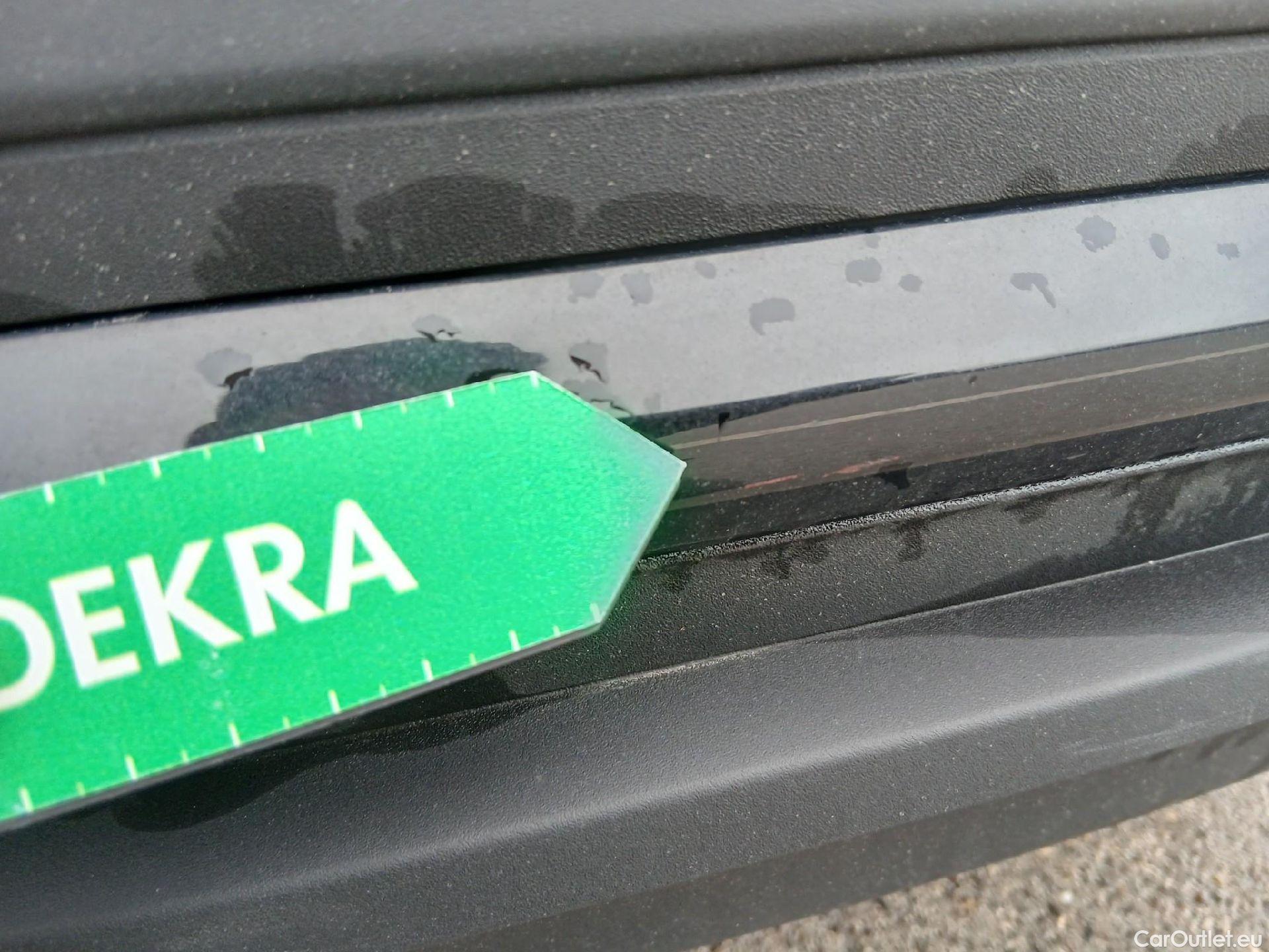  Audi  Q5 AUDI  SPORTBACK / 2020 / 5P / todoterreno Black line 40 TDI 150kW quattro-ultra #34