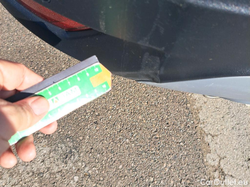  Ford  Kuga FORD  / 2016 / 5P / todoterreno 1.5 EcoBoost 88kW 4x2 Trend+ (CX) #14