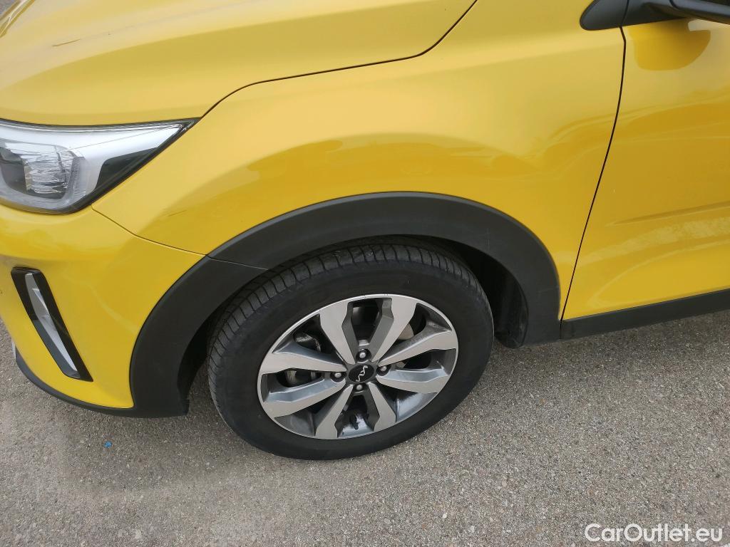  KIA  STONIC KIA  / 2017 / 5P / todoterreno 1.0 T-GDi 88kW (120CV) MHEV iMT Drive #7