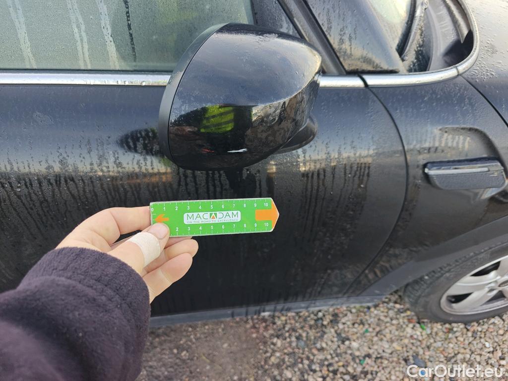  Mini  Cooper MINI MINI / 2021 / 5P / berlina con portón ONE 5 PUERTAS #18