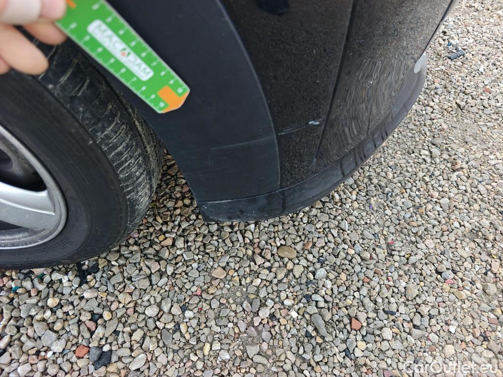  Mini  Cooper MINI MINI / 2021 / 5P / berlina con portón ONE 5 PUERTAS #21