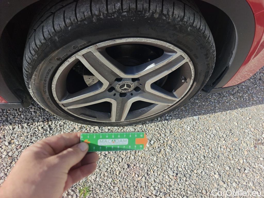  Mercedes  GLA MERCEDES-BENZ Clase  / 2017 / 5P / todoterreno  220 d 4MATIC #5