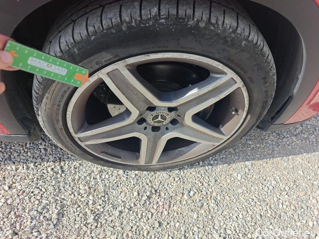  Mercedes  GLA MERCEDES-BENZ Clase  / 2017 / 5P / todoterreno  220 d 4MATIC #6