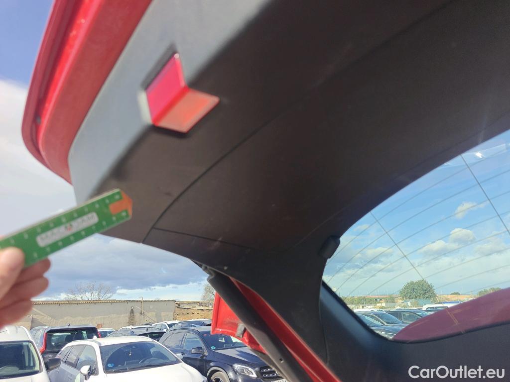  Mercedes  GLA MERCEDES-BENZ Clase  / 2017 / 5P / todoterreno  220 d 4MATIC #16