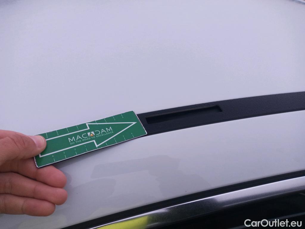  Mercedes  A-Klasse MERCEDES-BENZ Clase A / 2018 / 4P / sedán Sedán A 250 e #28