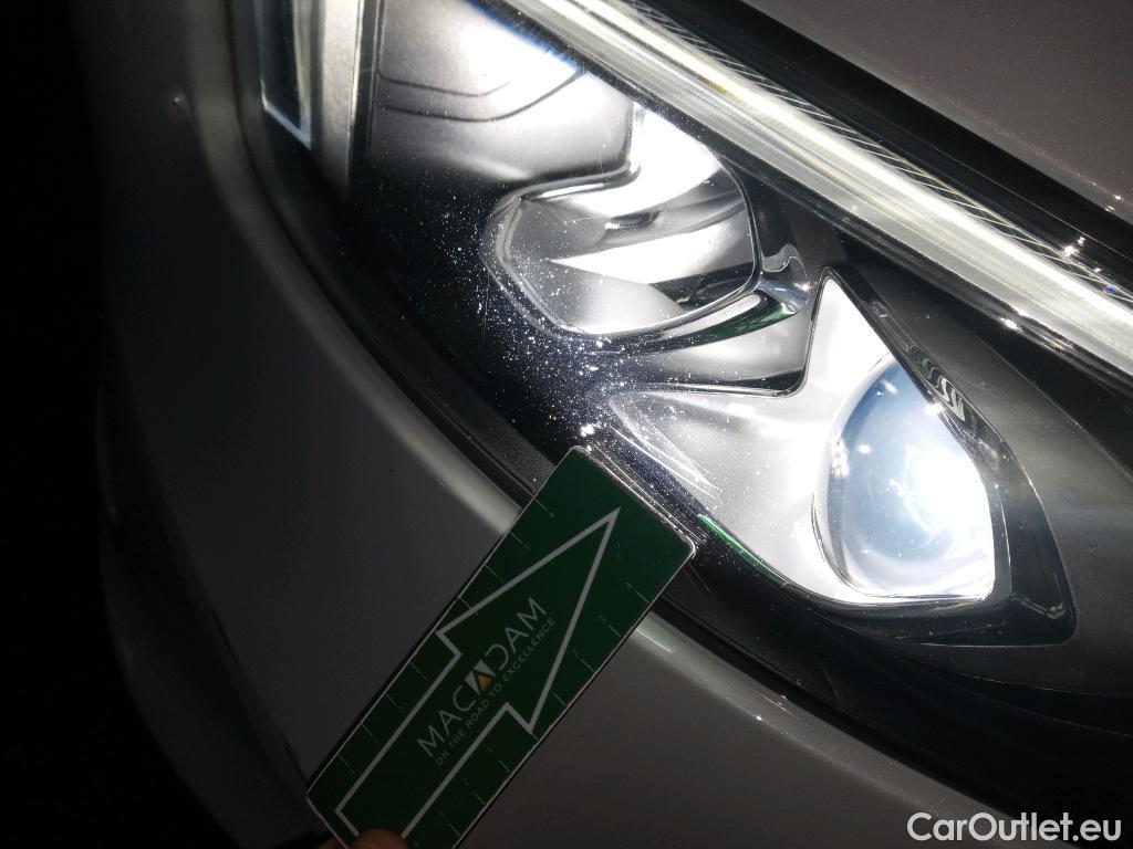  Mercedes  A-Klasse MERCEDES-BENZ Clase A / 2018 / 4P / sedán Sedán A 250 e #14