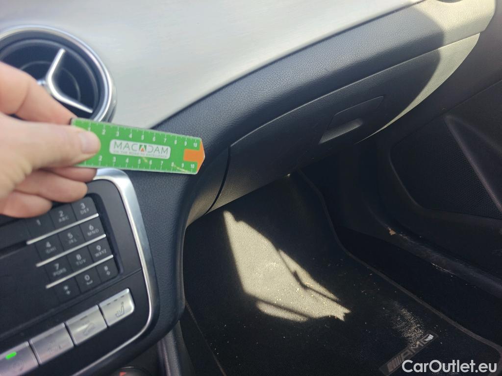  Mercedes  GLA MERCEDES-BENZ Clase  / 2017 / 5P / todoterreno  220 d 4MATIC #20