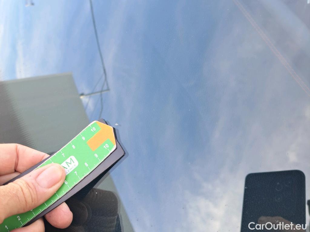  Mercedes  CLA-Klasse MERCEDES-BENZ CLA / 2019 / 4P / coupé CLA 250 e #2