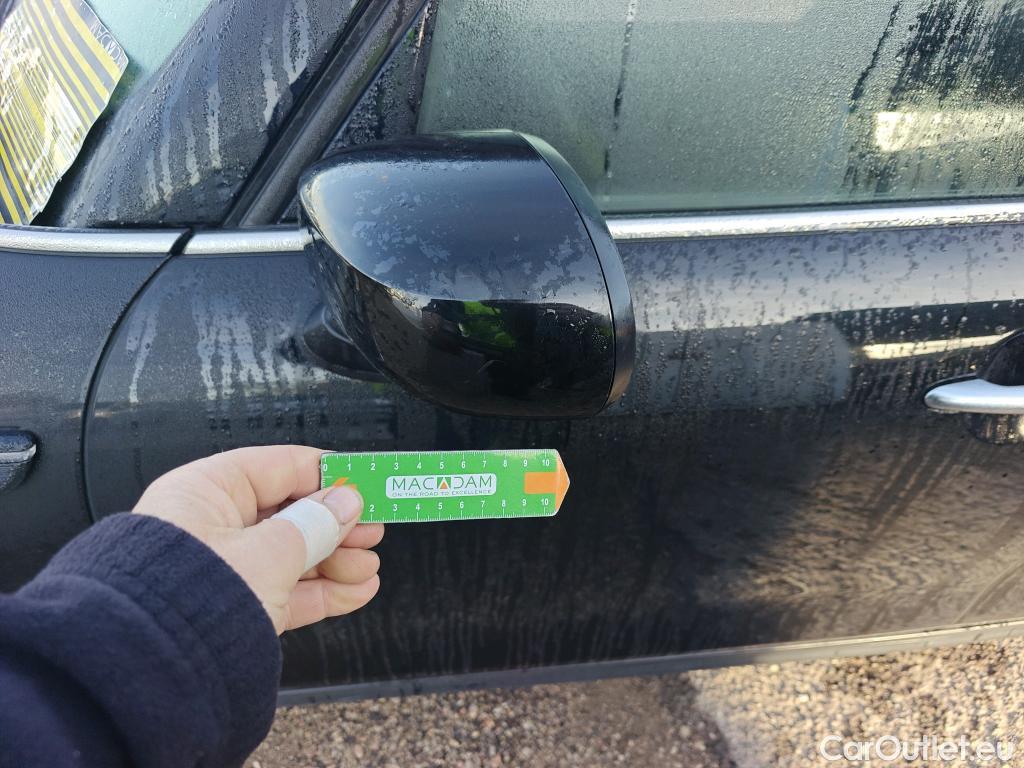  Mini  Cooper MINI MINI / 2021 / 5P / berlina con portón ONE 5 PUERTAS #24