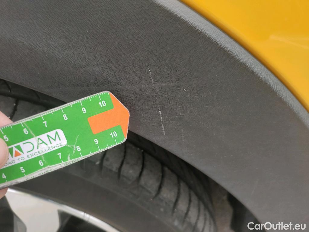  KIA  STONIC KIA  / 2017 / 5P / todoterreno 1.0 T-GDi 88kW (120CV) MHEV iMT Drive #20