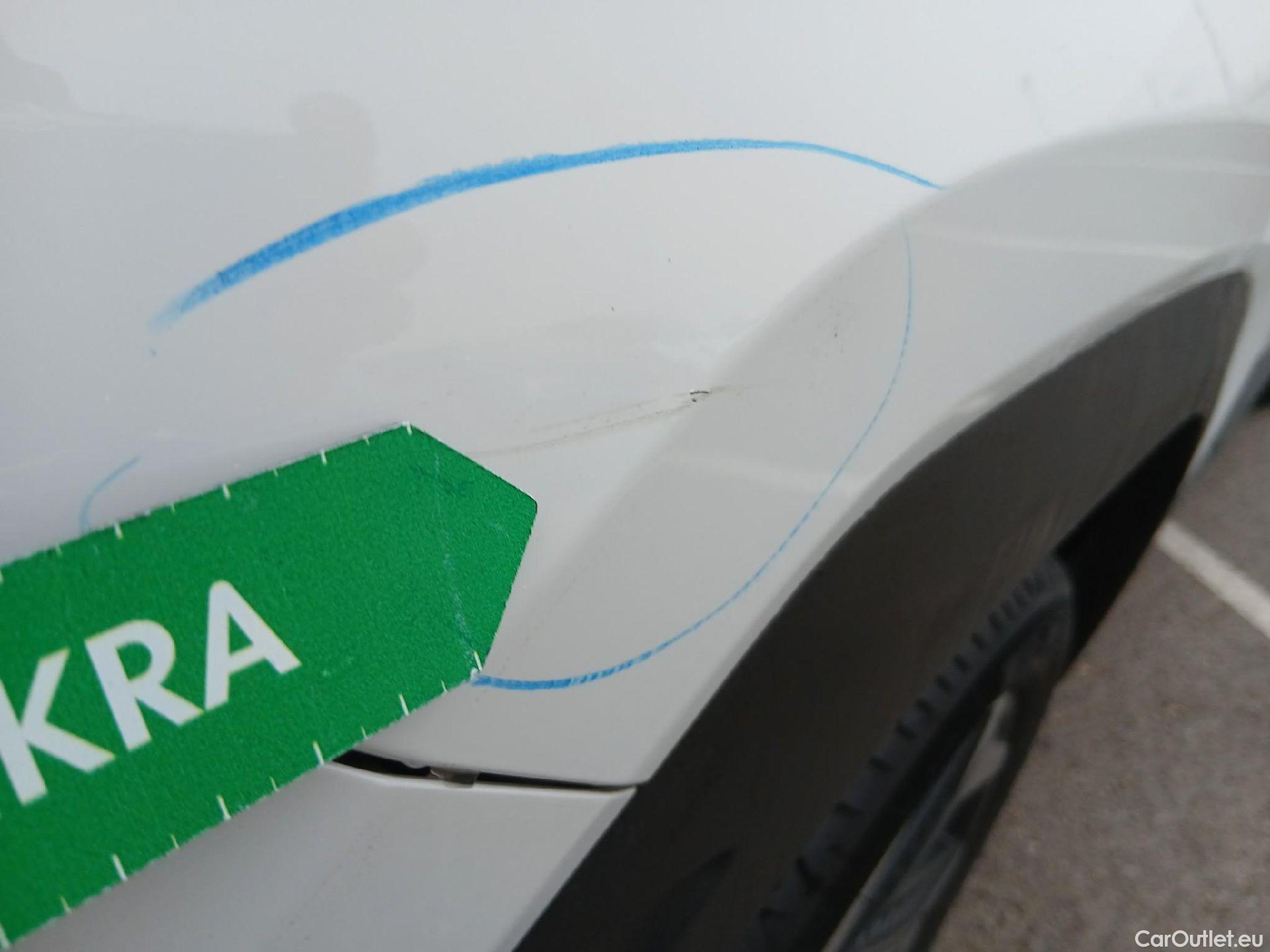  Hyundai  Tucson HYUNDAI  / 2020 / 5P / todoterreno 1.6 TGDI 169kW HEV Tecno Auto 2C #12