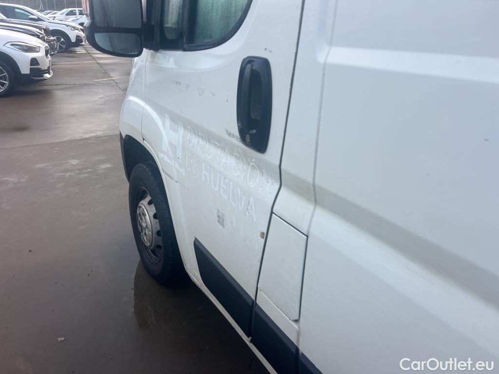  Citroen  Jumper CITROEN  / 2014 / 4P / furgón BlueHDi 103KW (140CV) Furgón 35L2H2 #31