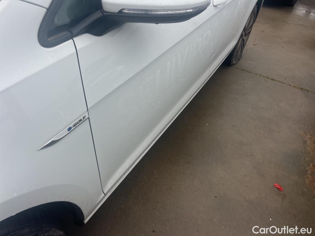  Volkswagen  Golf  VOLKSWAGEN / 2016 / 5P / berlina con portón ePower 110 kW (136CV) (AC) #22