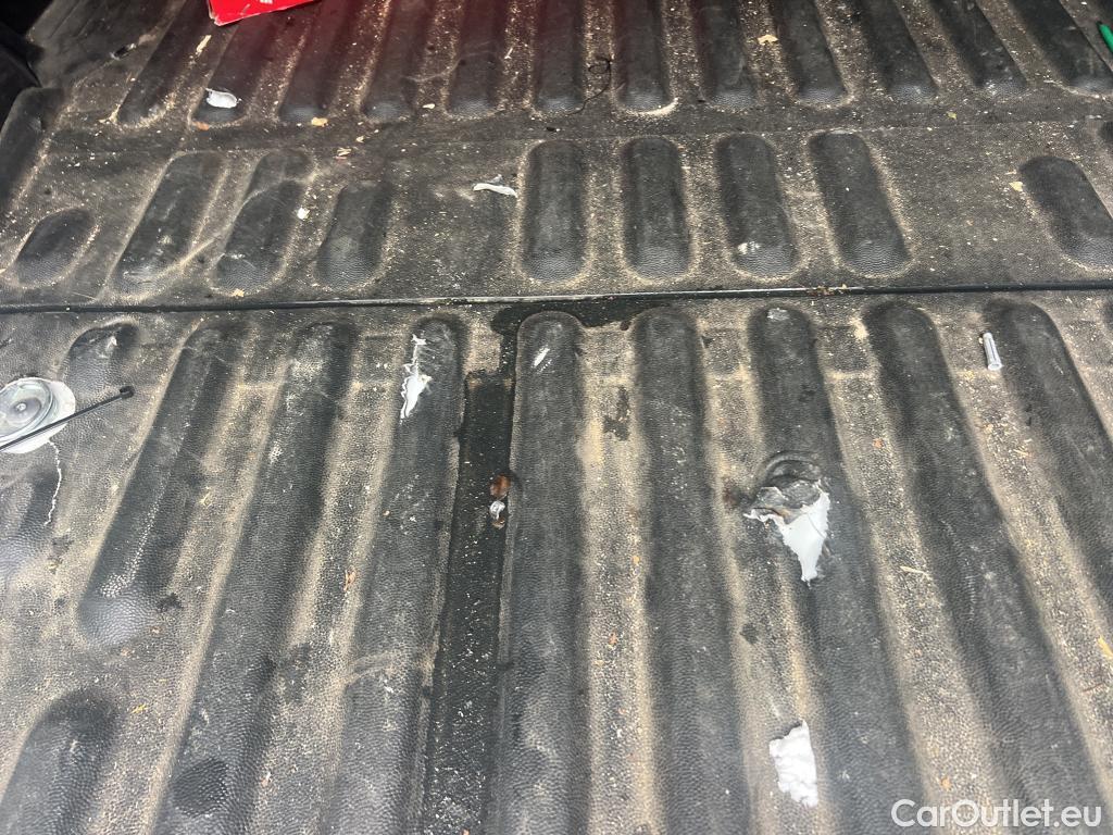  Citroen  Berlingo CITROEN  / 2018 / 4P / furgón derivado de turismo Talla XL BlueHDi 100 CLUB #22