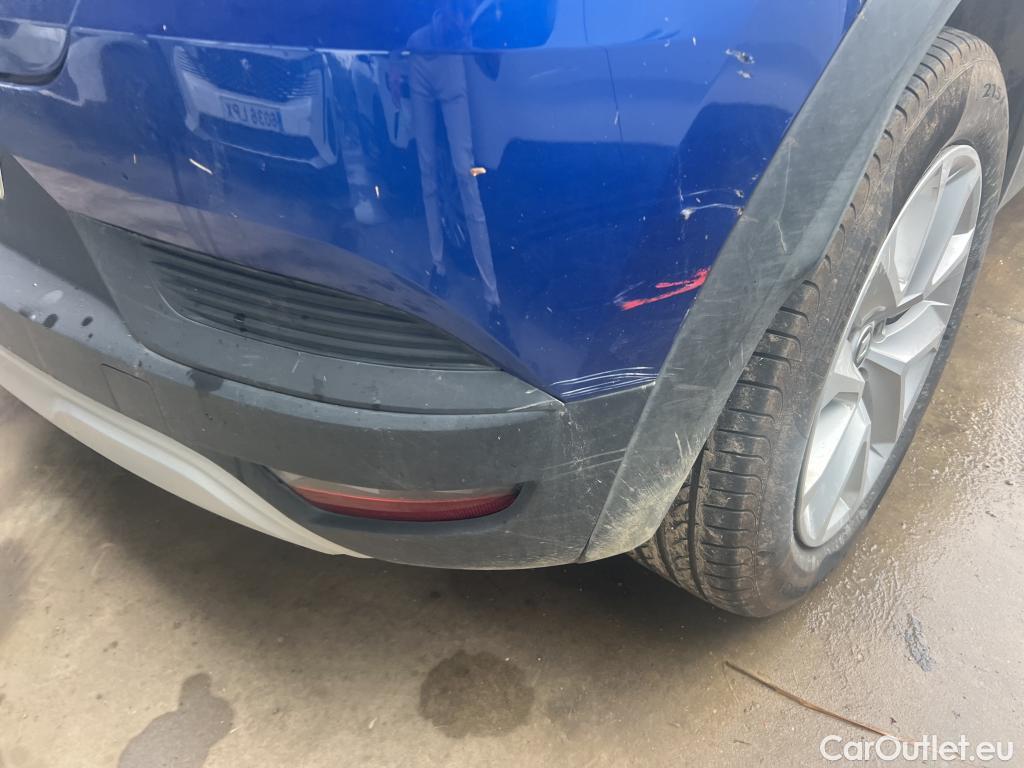  Renault  Captur RENAULT  / 2020 / 5P / todoterreno Intens TCe 90 #11