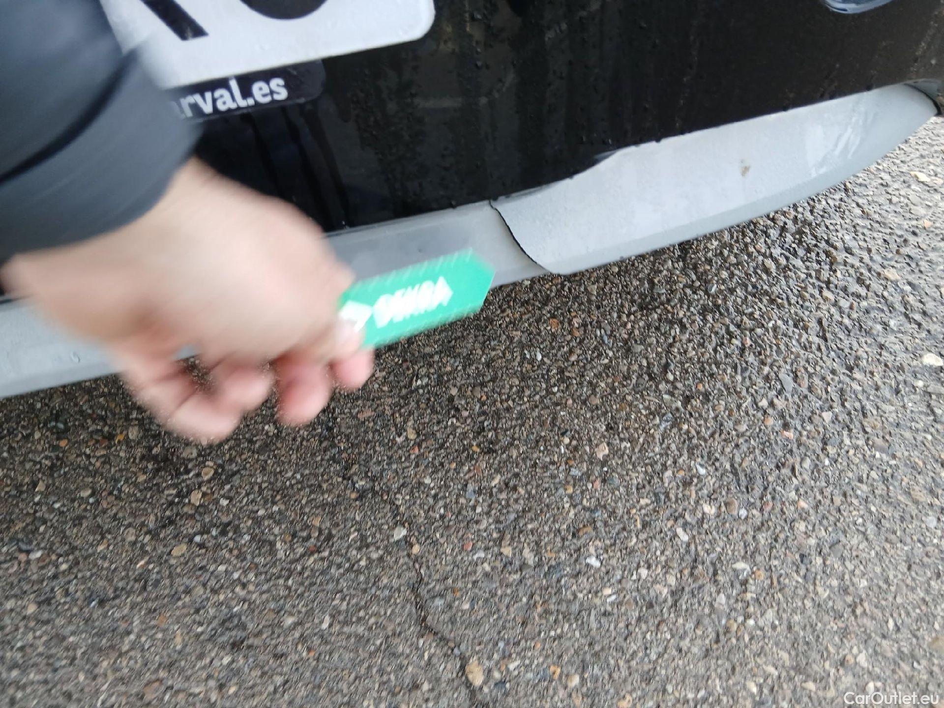  Toyota  Corolla TOYOTA  1.8 125H ACTIVE TECH E-CVT #19