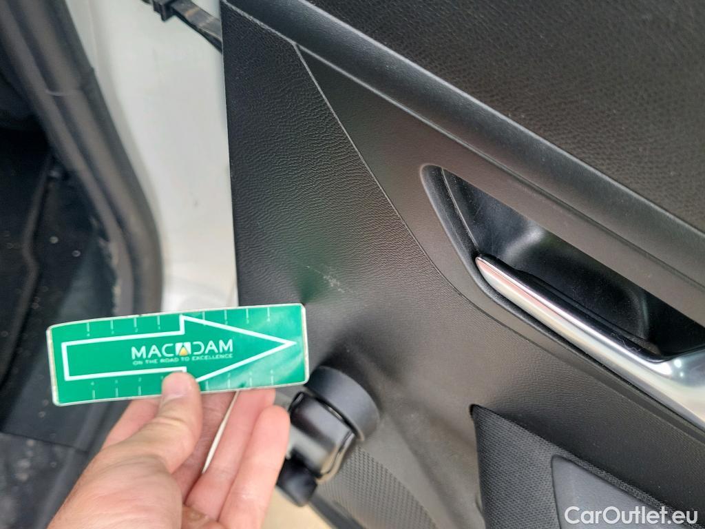  Peugeot  208  Active 1.5 HDi 100CV MT6 E6d #11