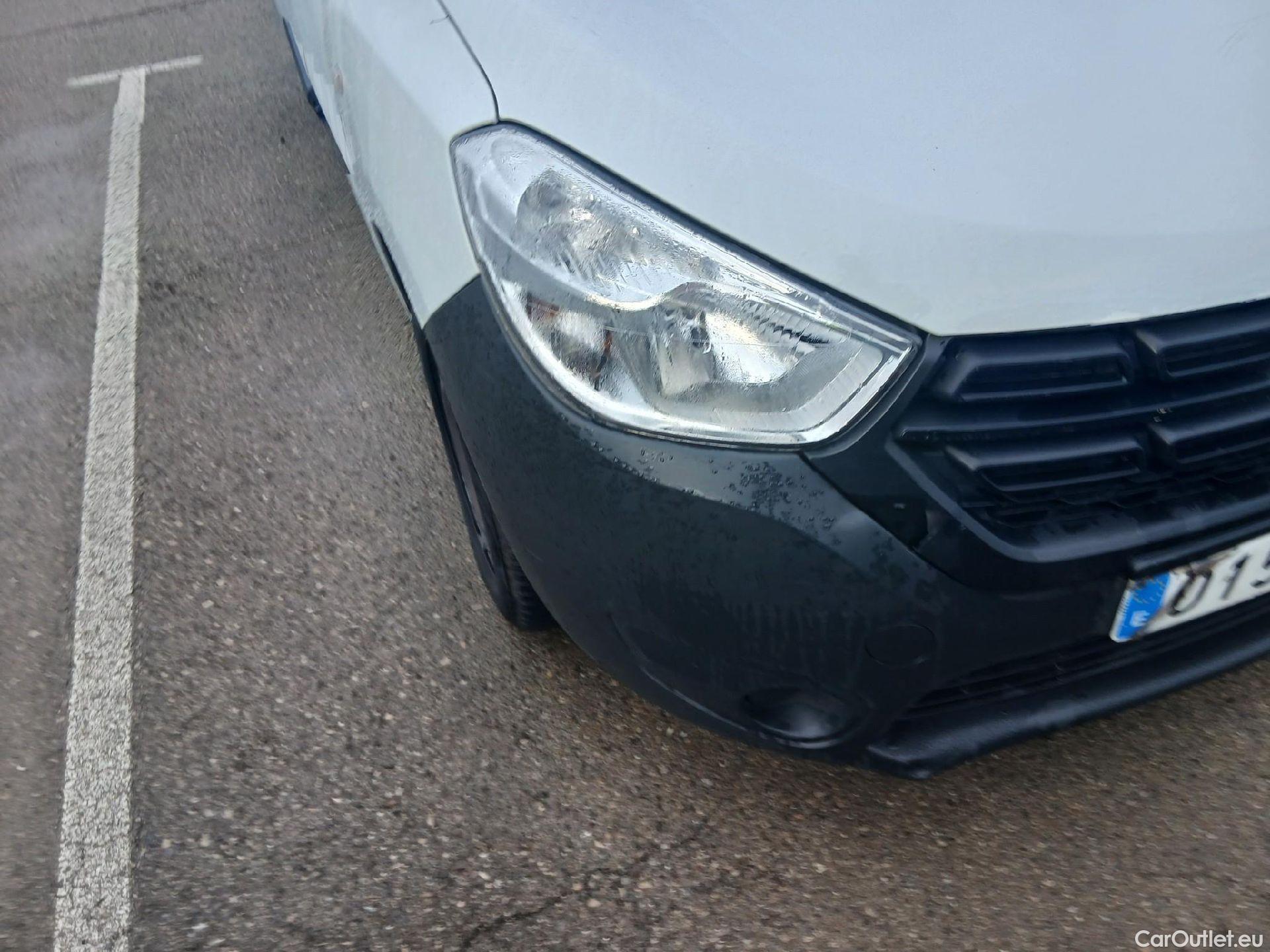  Dacia  Dokker DACIA  / 2013 / 4P / furgón derivado de turismo Van Essential 1.6 80kW (110CV) GLP #4