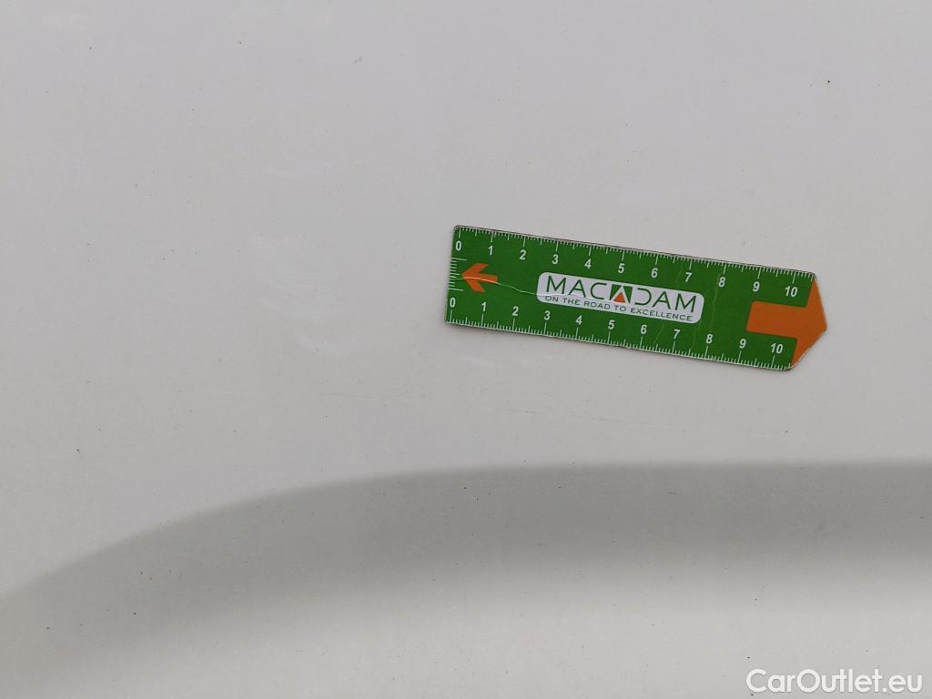  Citroen  Berlingo CITROEN  / 2018 / 3P / furgón derivado de turismo Talla M BlueHDi 100 CONTROL (AC2) #17