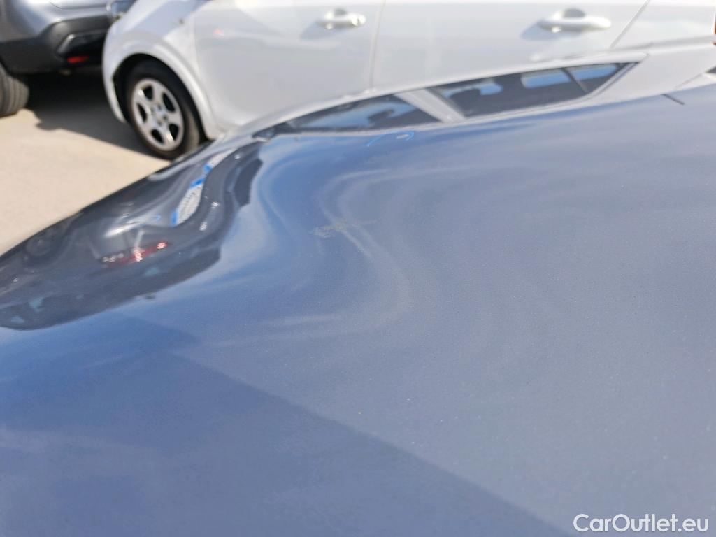  Toyota  C-HR TOYOTA  / 2016 / 5P / todoterreno 1.8 125H Advance (CX) #6