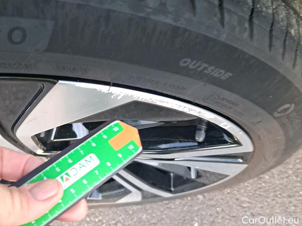  Nissan  Qashqai NISSAN  / 2021 / 5P / todoterreno DIG-T 116kW(158CV) mHEV Xtron 4x4 Tekna+ #8