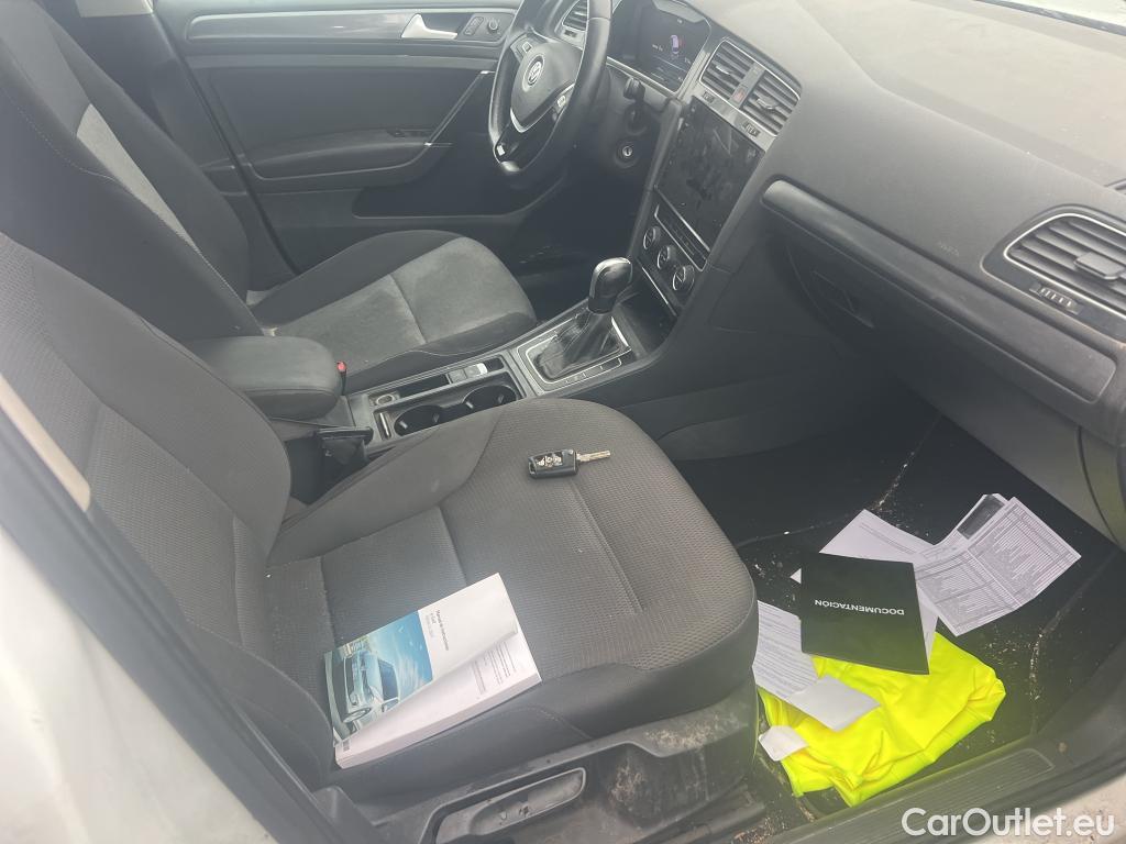  Volkswagen  Golf  VOLKSWAGEN / 2016 / 5P / berlina con portón ePower 110 kW (136CV) (AC) #39