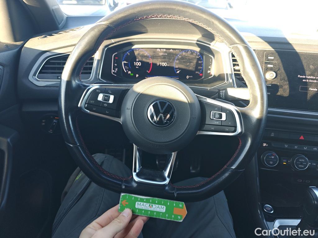  Volkswagen  T-ROC VOLKSWAGEN  / 2017 / 5P / todoterreno Sport 2.0 TDI 110kW (150CV) DSG #29