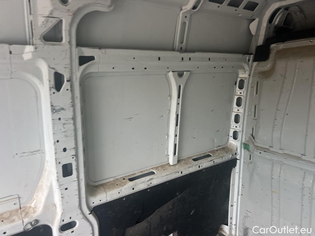  Citroen  Jumper CITROEN  / 2014 / 4P / furgón BlueHDi 103KW (140CV) Furgón 35L2H2 #16