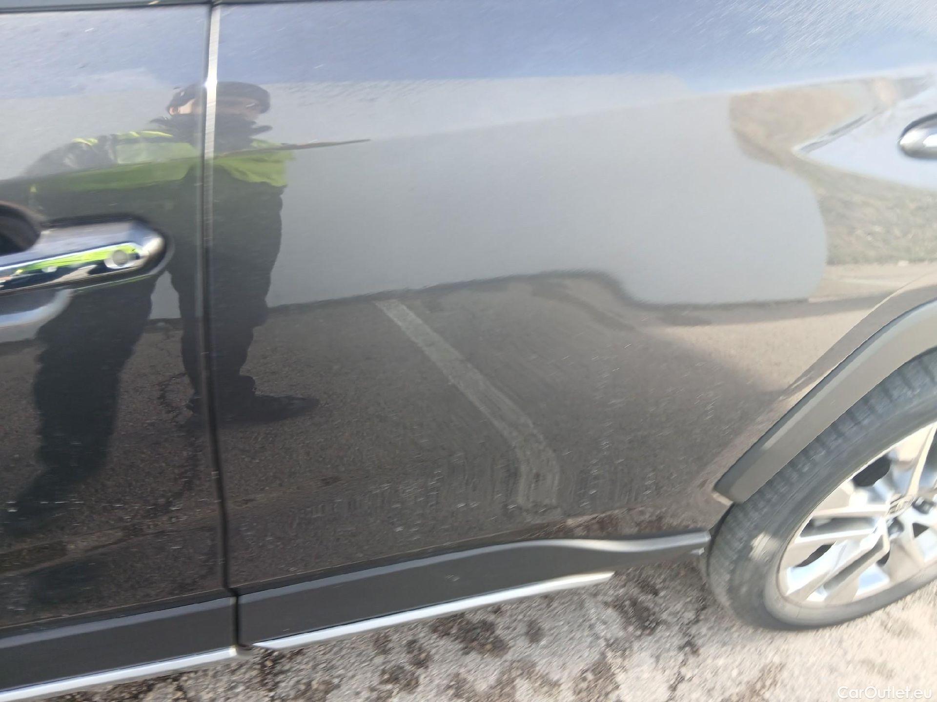  Toyota  RAV4 TOYOTA  / 2018 / 5P / todoterreno 2.5l 220H Luxury 4WD #10