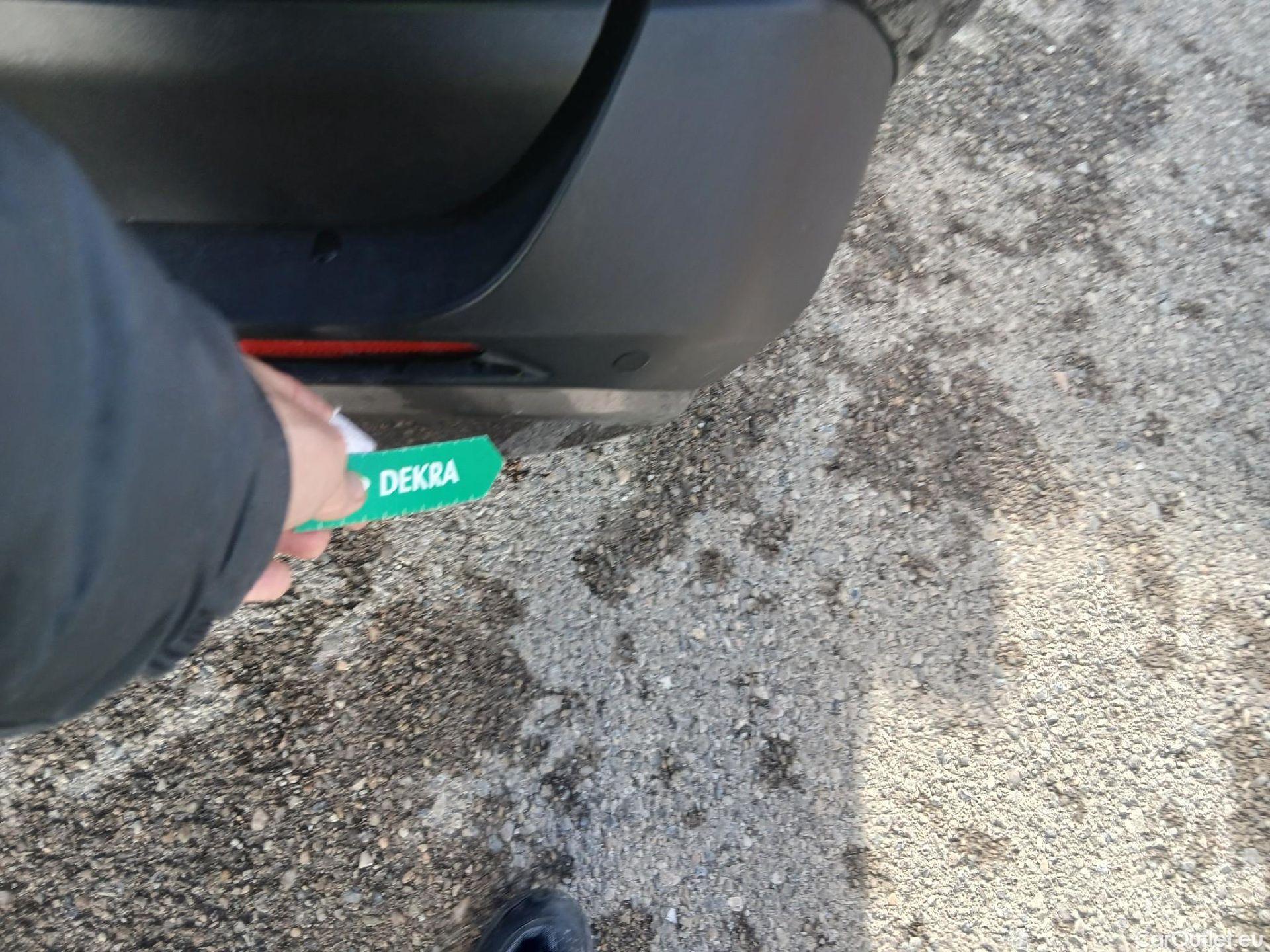  Toyota  RAV4 TOYOTA  / 2018 / 5P / todoterreno 2.5l 220H Luxury 4WD #18