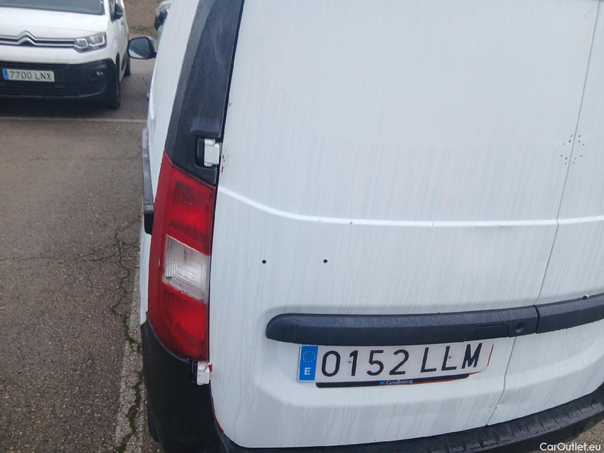  Dacia  Dokker DACIA  / 2013 / 4P / furgón derivado de turismo Van Essential 1.6 80kW (110CV) GLP #21