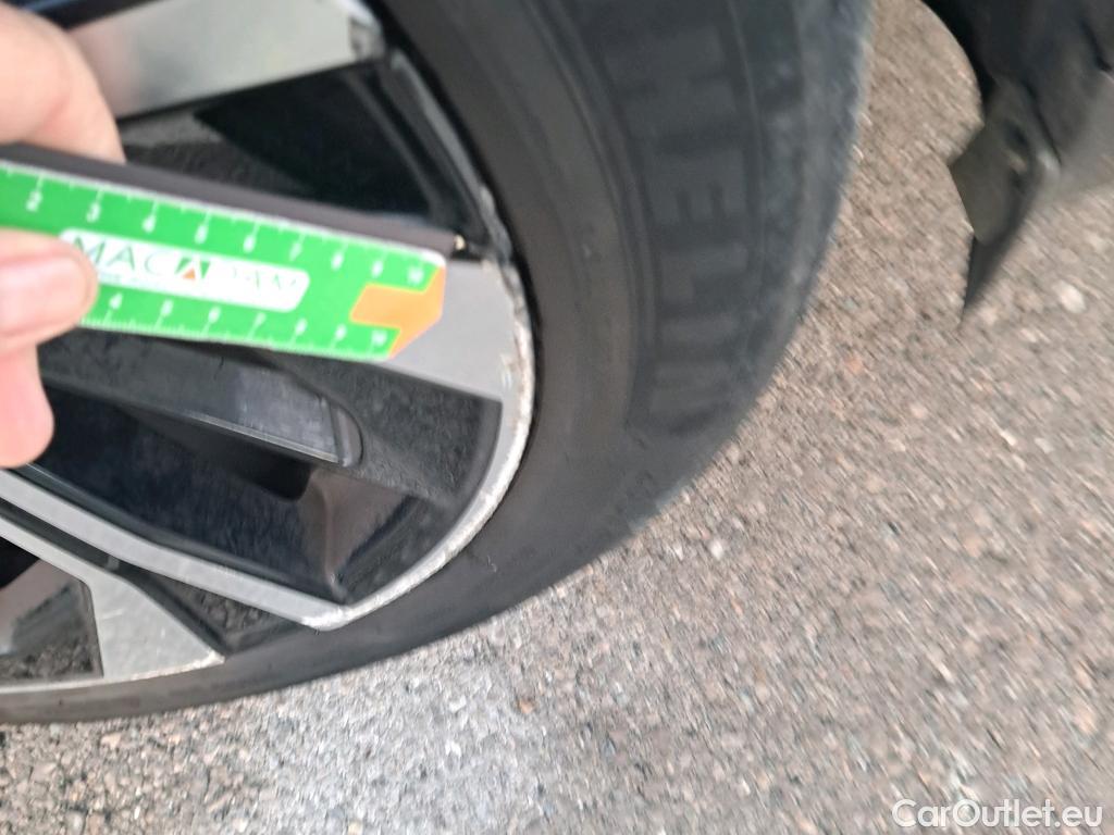  Nissan  Qashqai NISSAN  / 2021 / 5P / todoterreno DIG-T 116kW(158CV) mHEV Xtron 4x4 Tekna+ #6