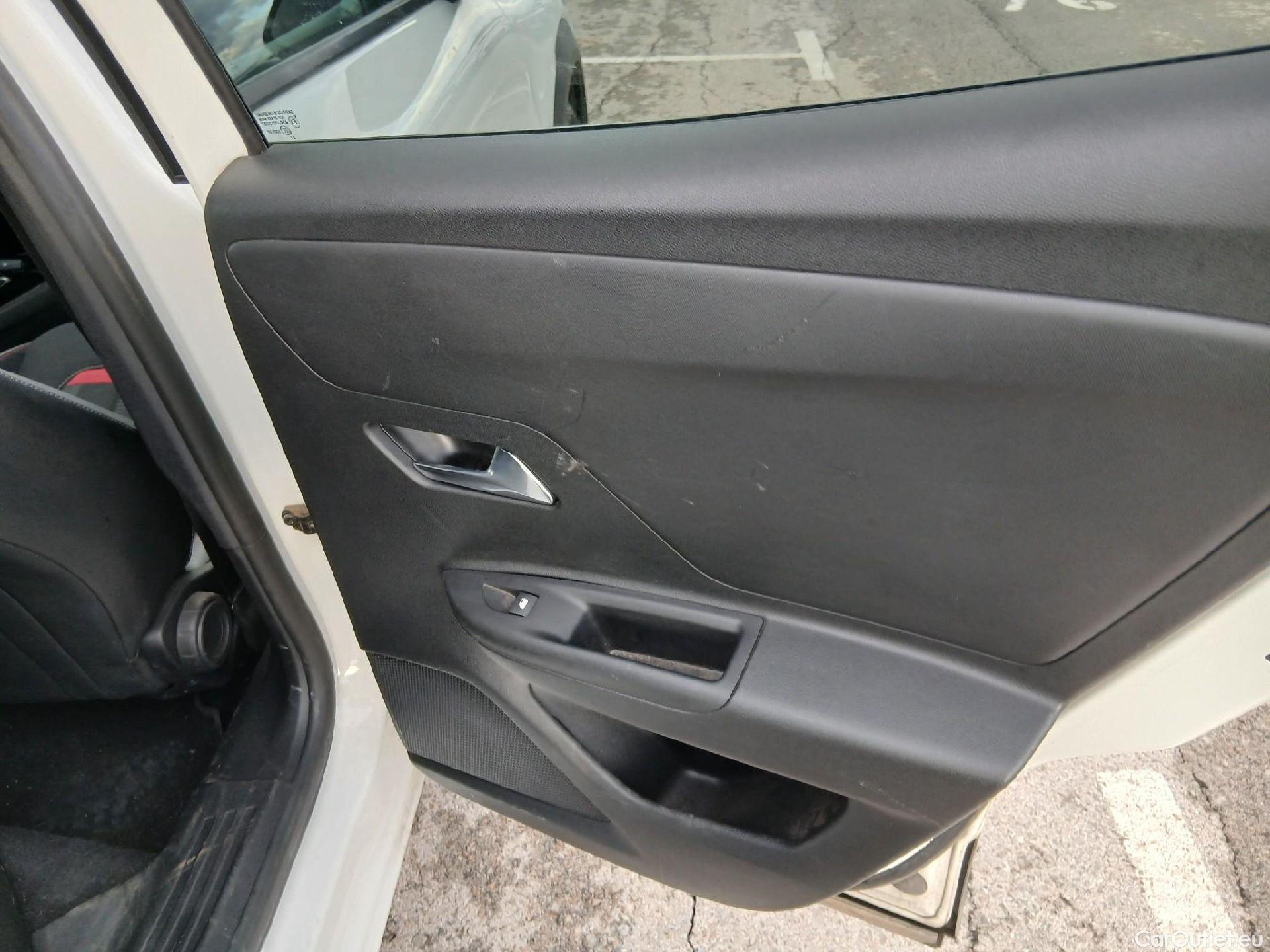  Opel  Mokka OPEL  / 2020 / 5P / todoterreno 1.5 D GS Line (AC) #31