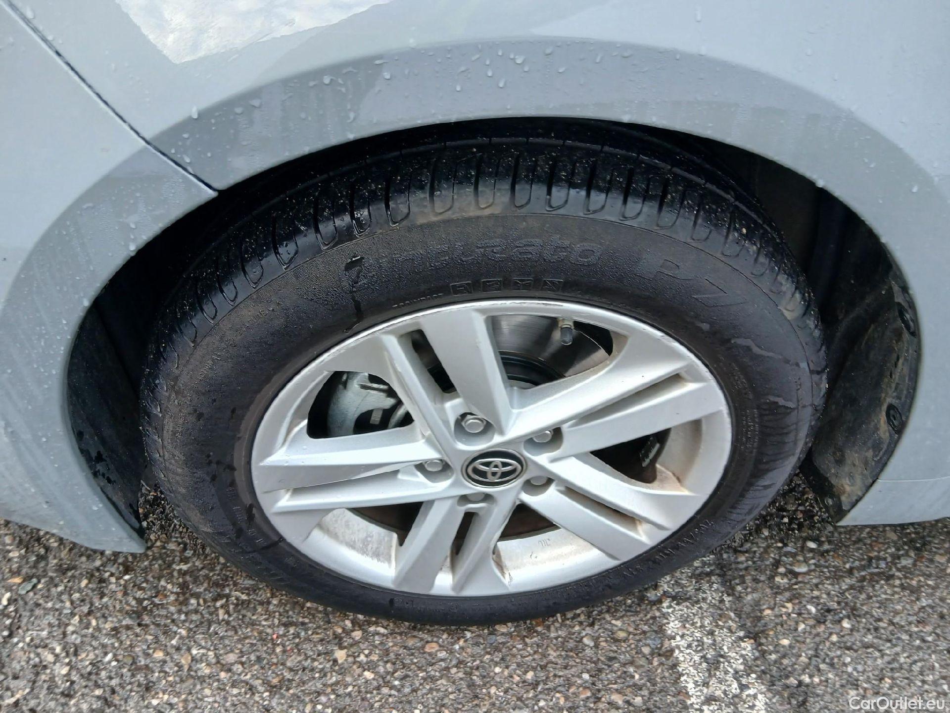  Toyota  Corolla TOYOTA  1.8 125H ACTIVE TECH E-CVT #5