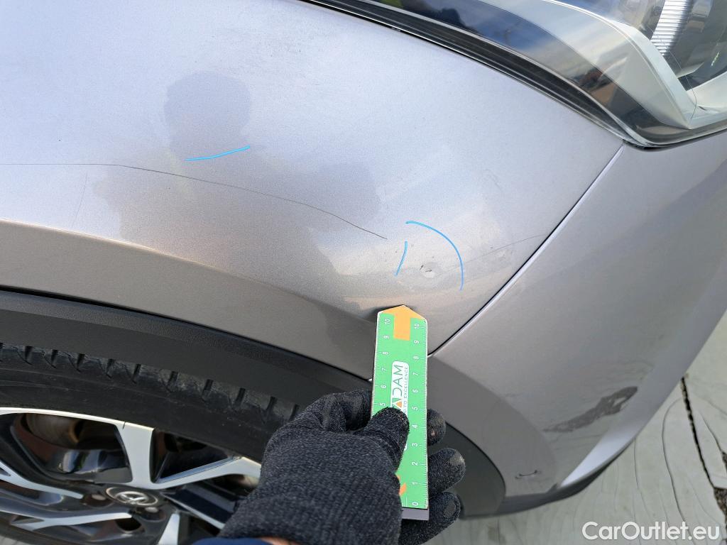  Toyota  C-HR TOYOTA  / 2016 / 5P / todoterreno 1.8 125H Advance (CX) #15