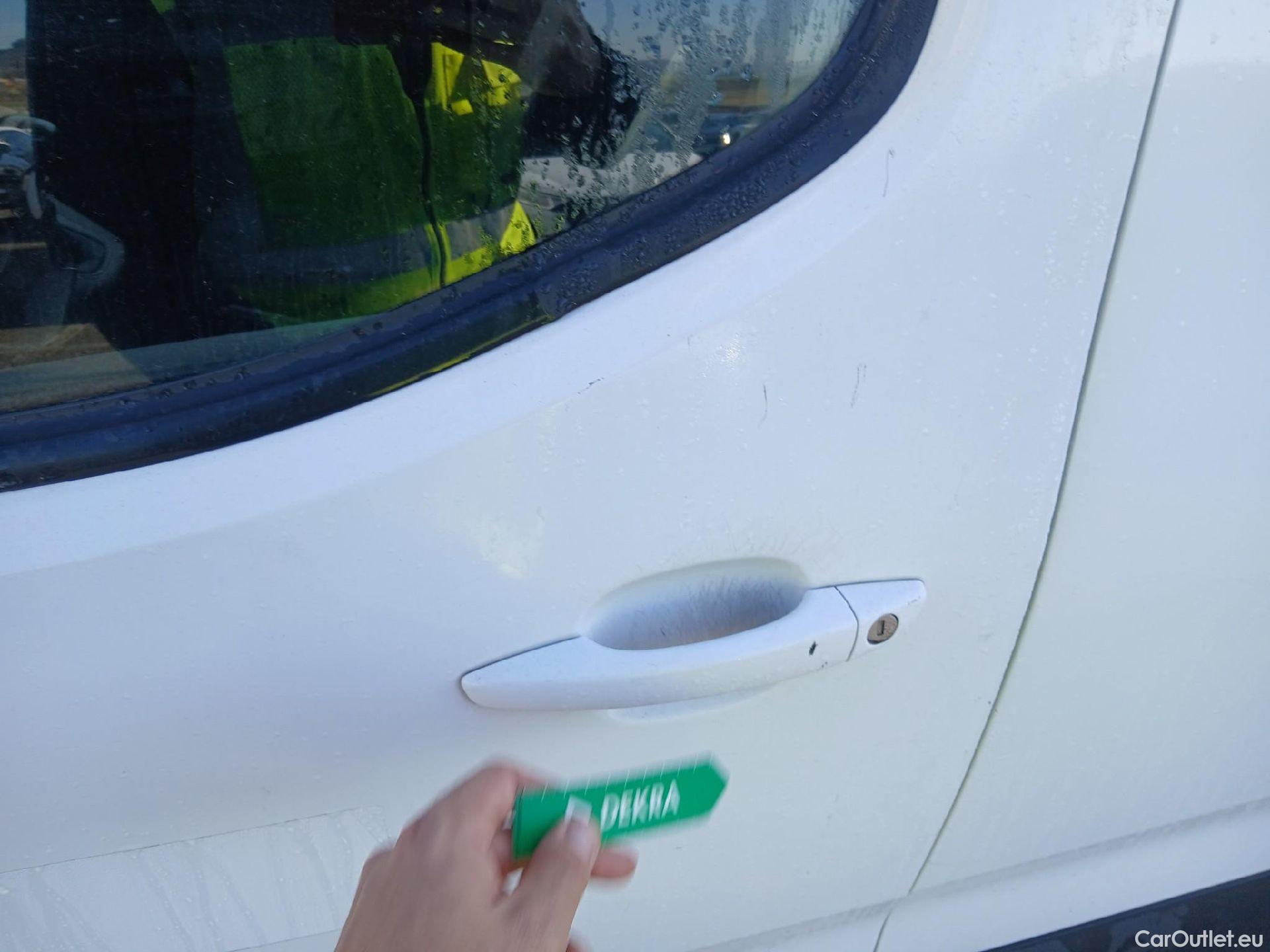  Peugeot  RIFTER PEUGEOT  / 2018 / 4P / combi Active Standard BlueHDi 73kW (IND) (CX2) #11