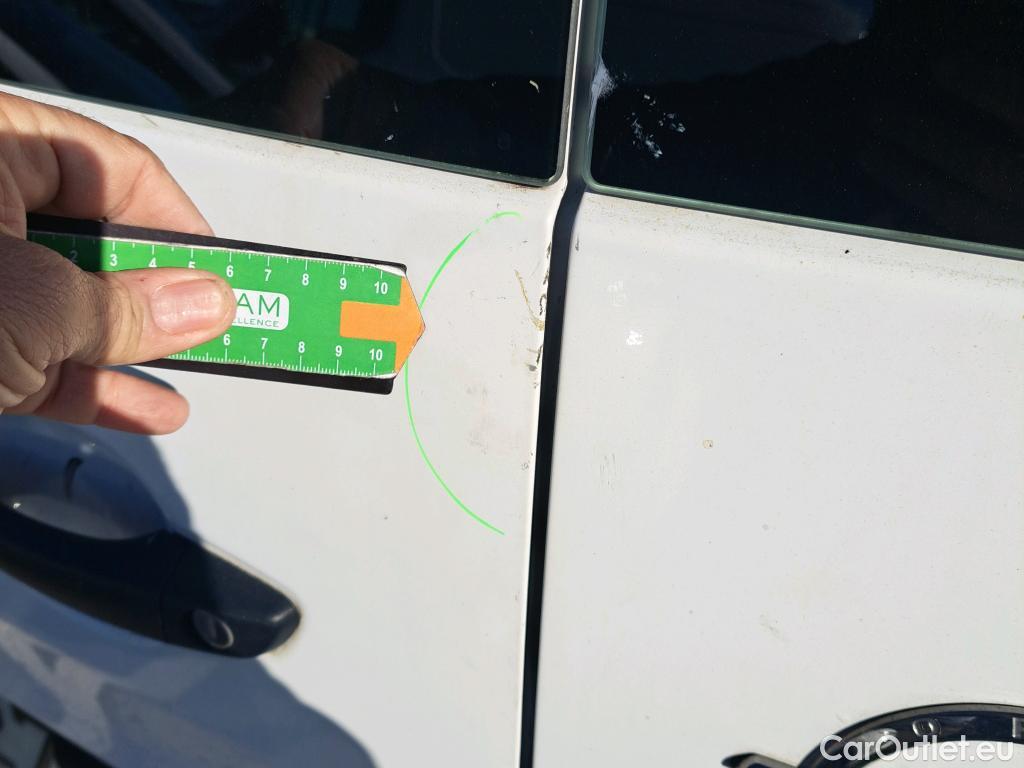  Opel  Vivaro OPEL  / 2019 / 4P / combi 1.5 Diésel 88kW (120CV) M Std Express #20