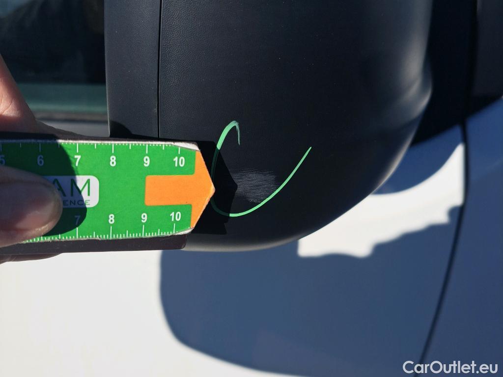  Opel  Vivaro OPEL  / 2019 / 4P / combi 1.5 Diésel 88kW (120CV) M Std Express #58