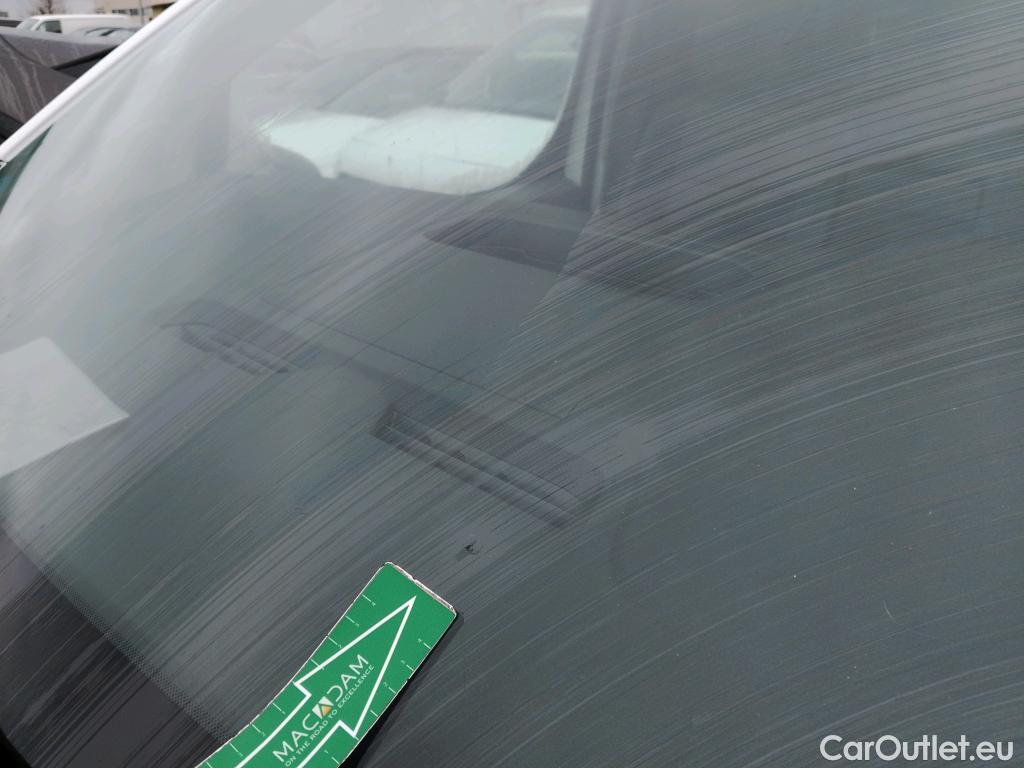  Toyota  Proace TOYOTA  / 2016 / 4P / furgón FU. MEDIO (L1) 2.0D 90kW COMFORT CARGA + #2