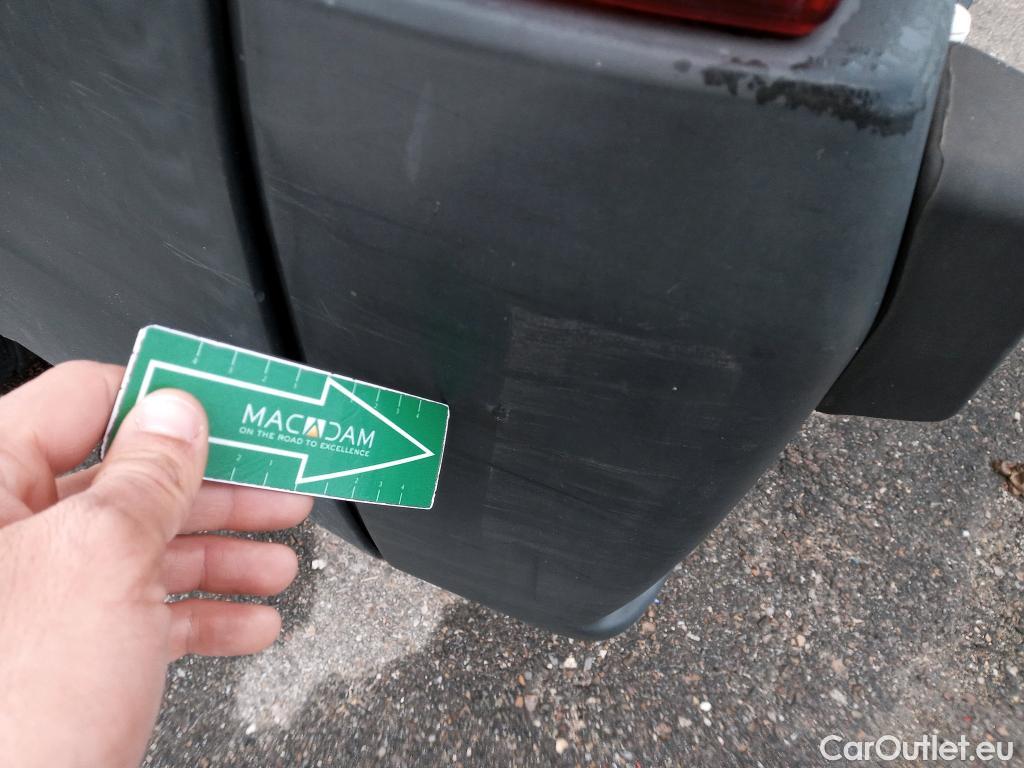  Peugeot  Boxer PEUGEOT  / 2014 / 4P / combi Combi 5/9 Pl. 333 L2H2 BlueHDi 96KW(130) #33