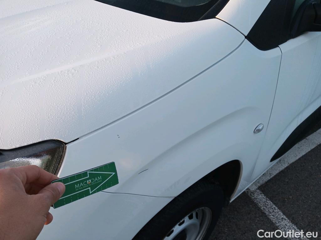  Peugeot  Partner PEUGEOT  / 2018 / 3P / furgón derivado de turismo Pro Standard 600kg BlueHDi 73kW (AC) #32