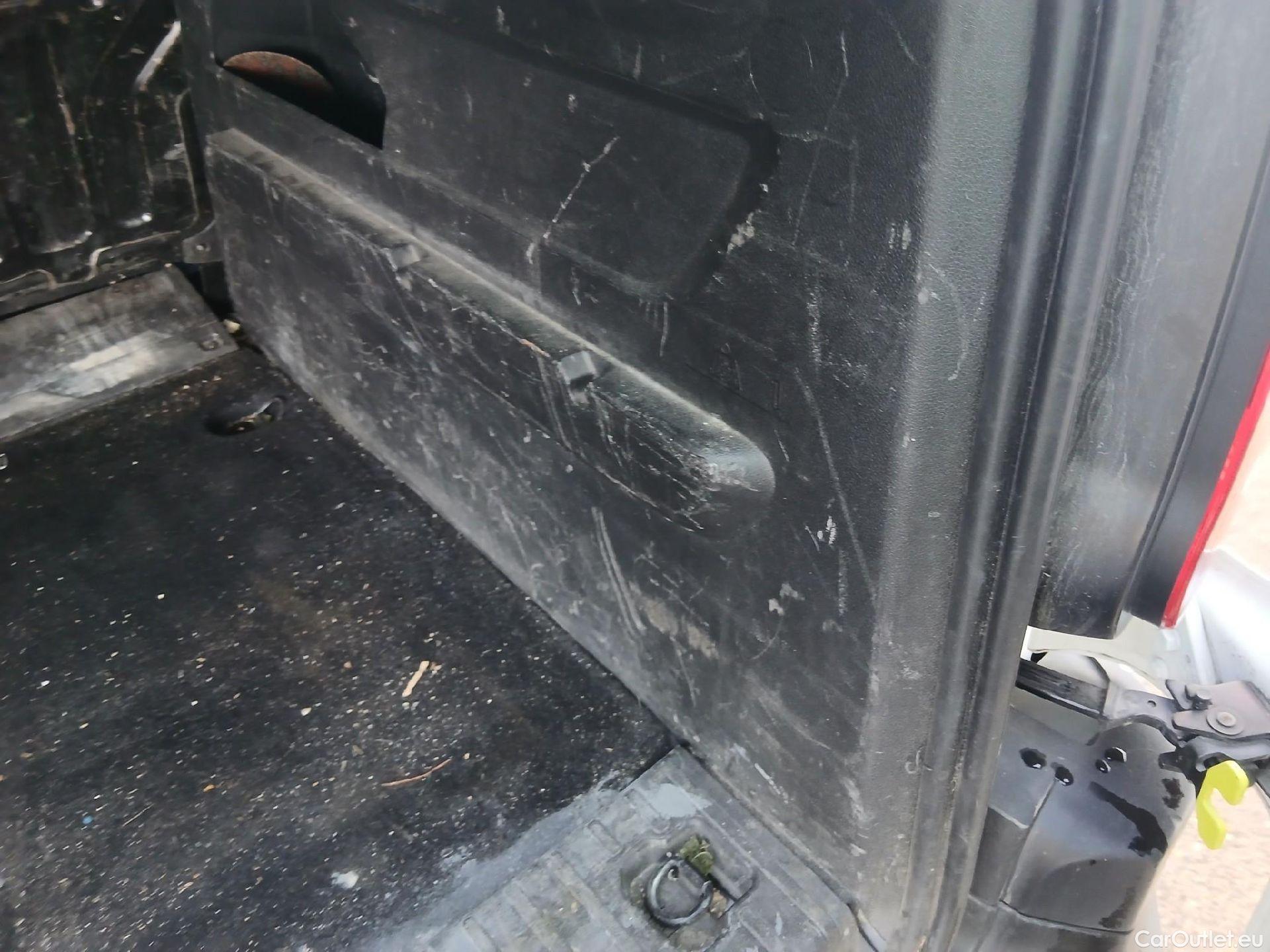  Peugeot  RIFTER PEUGEOT  / 2018 / 4P / combi Active Standard BlueHDi 73kW (IND) (CX2) #46