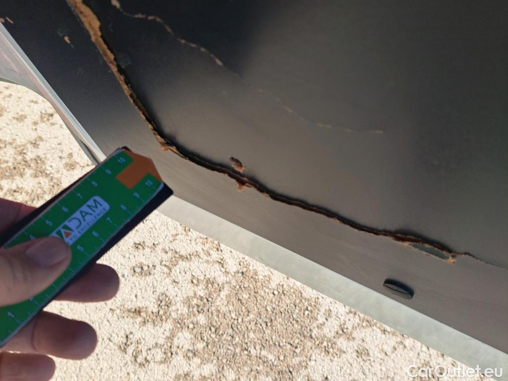  Opel  Vivaro OPEL  / 2019 / 4P / combi 1.5 Diésel 88kW (120CV) M Std Express #49