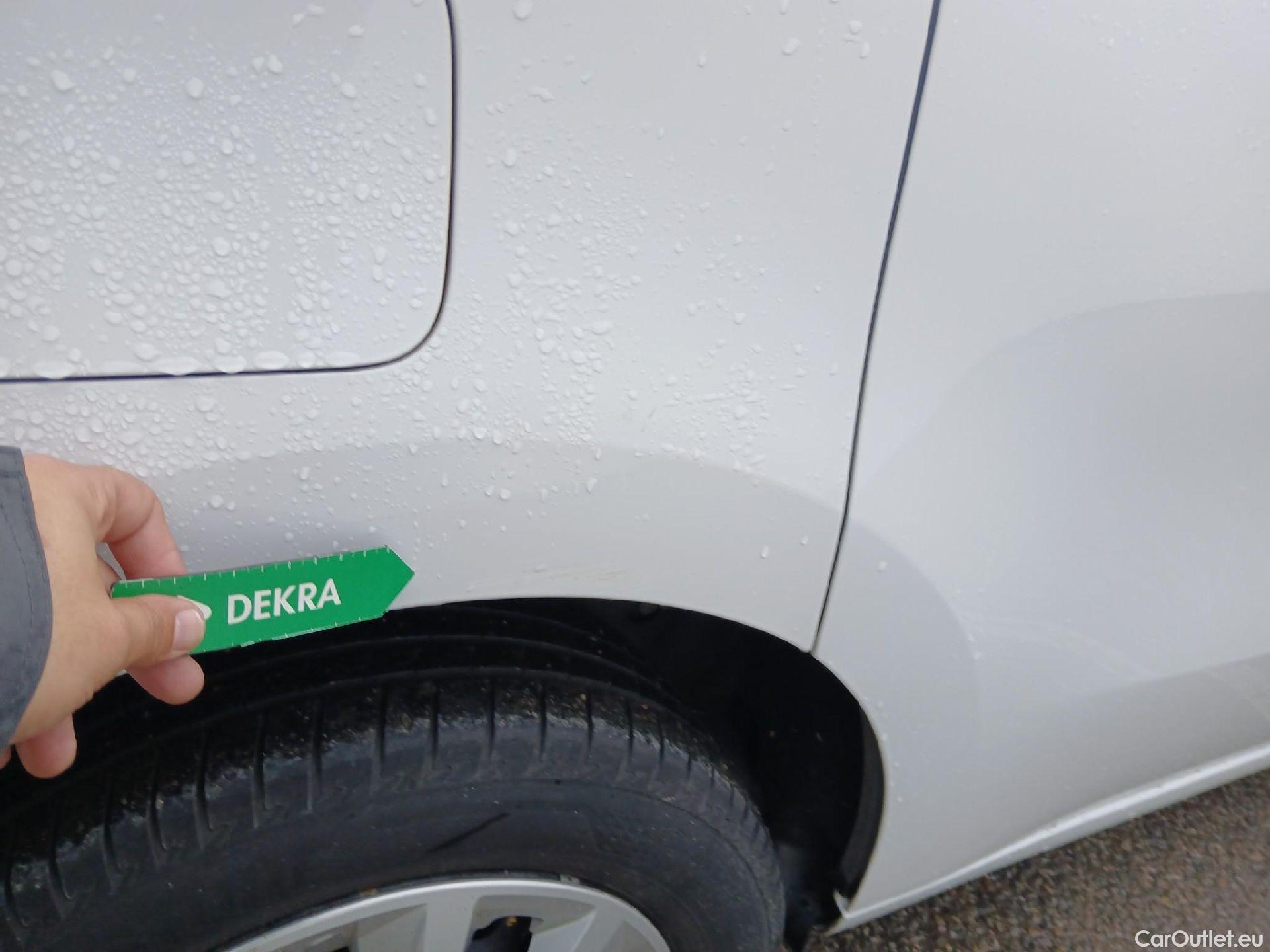  Renault  Kangoo RENAULT  Combi / 2021 / 5P / combi Life Edition One 1.5 Blue dCi 70kW(95CV) (IND)(AC) #26